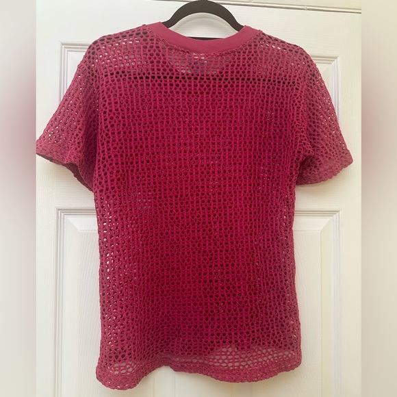 VINTAGE UNISEX MESH TSHIRT IN FUCHSIA - Picture 2 of 2